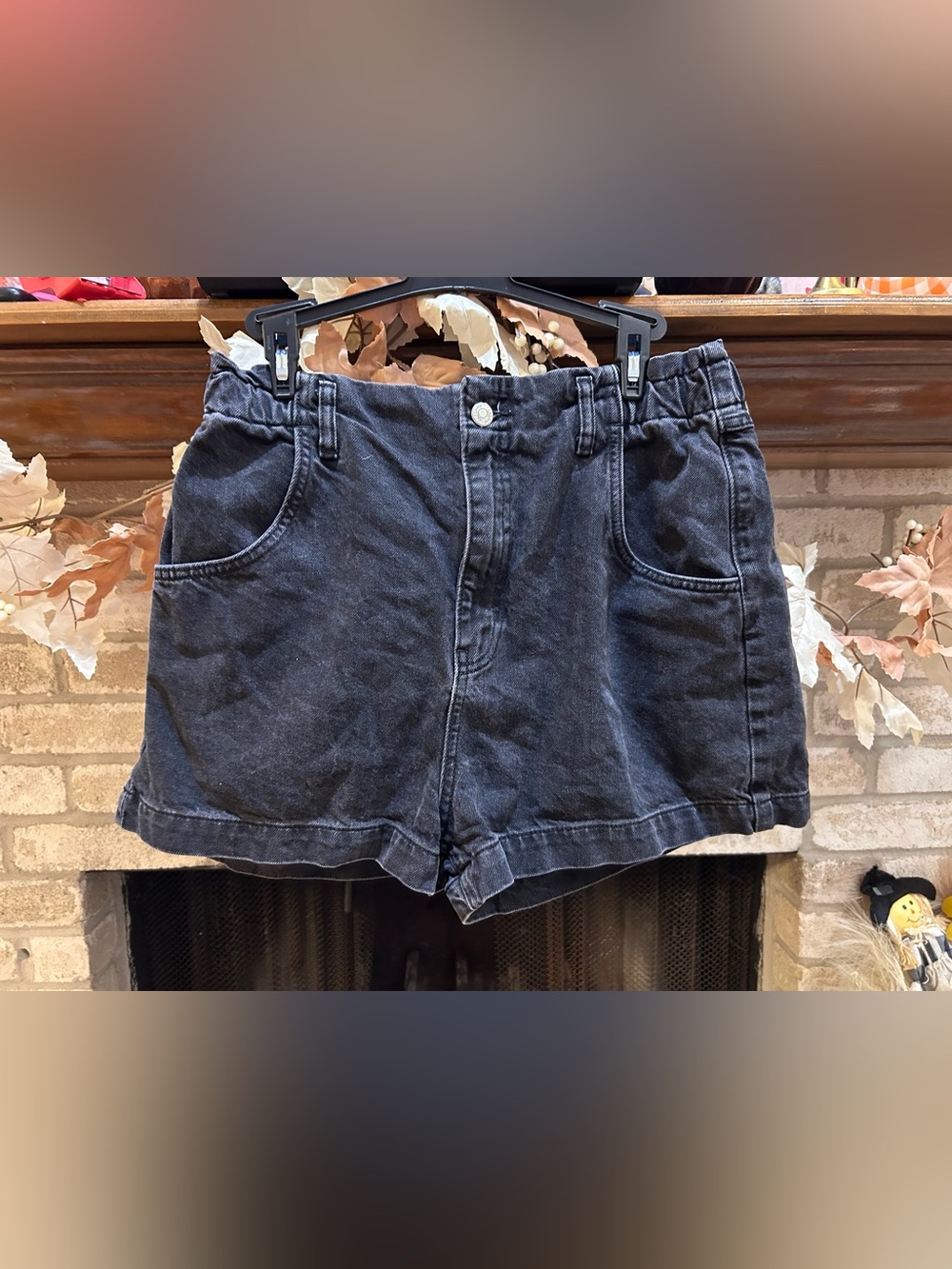 Topshop Black Washed High-Rise Denim Shorts EUC